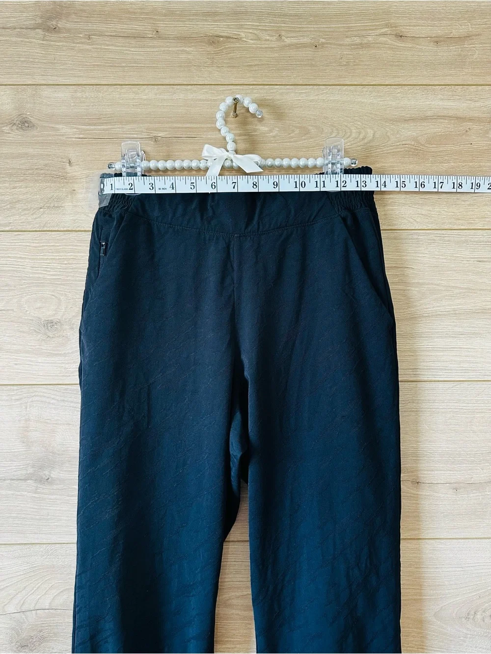 Athleta Broklyn Textured Black High-Rise Jogger Pants